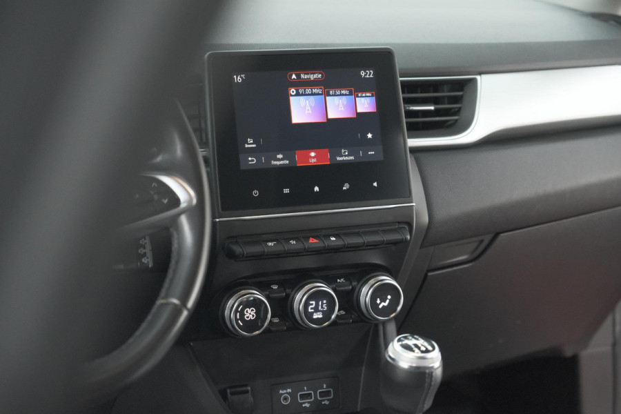 Renault Captur TCe 100 Intens | Camera | Navigatie | Parkeersensoren | Apple Carplay