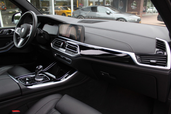 BMW X5 xDrive40i High Exe. M Sport / Panoramadak / 360Camera / Head-up / Achterasbesturing / Laser LED / Softclose / 22'' / Harman Kardon / Stoelventilatie / Stoelverwarming 4x / DAB / Dodehoek / ACC