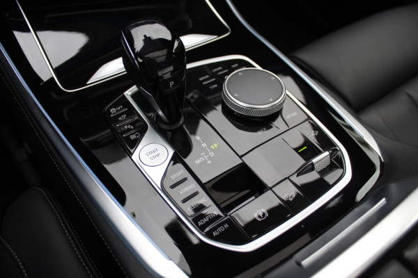 BMW X5 xDrive40i High Exe. M Sport / Panoramadak / 360Camera / Head-up / Achterasbesturing / Laser LED / Softclose / 22'' / Harman Kardon / Stoelventilatie / Stoelverwarming 4x / DAB / Dodehoek / ACC