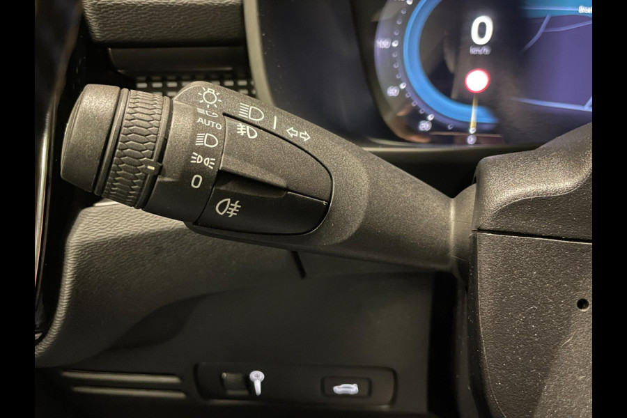 Volvo XC40 Recharge P8 AWD R-Design|91% SOH|TREKHAAK|MEMORY|1/2 LEDER|ELEK.INTR+A-KLEP|ACC|STOEL+STUURVERW|CAMERA|CARPLAY/ANDROID|