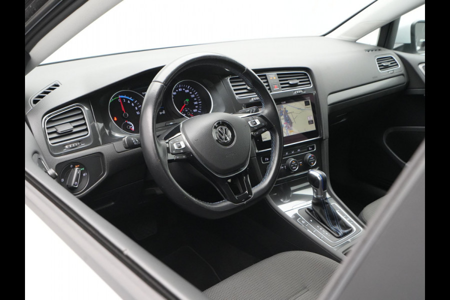 Volkswagen e-Golf e-Golf 136pk Navigatie Acc Pdc Led Carplay 34 Halsteren