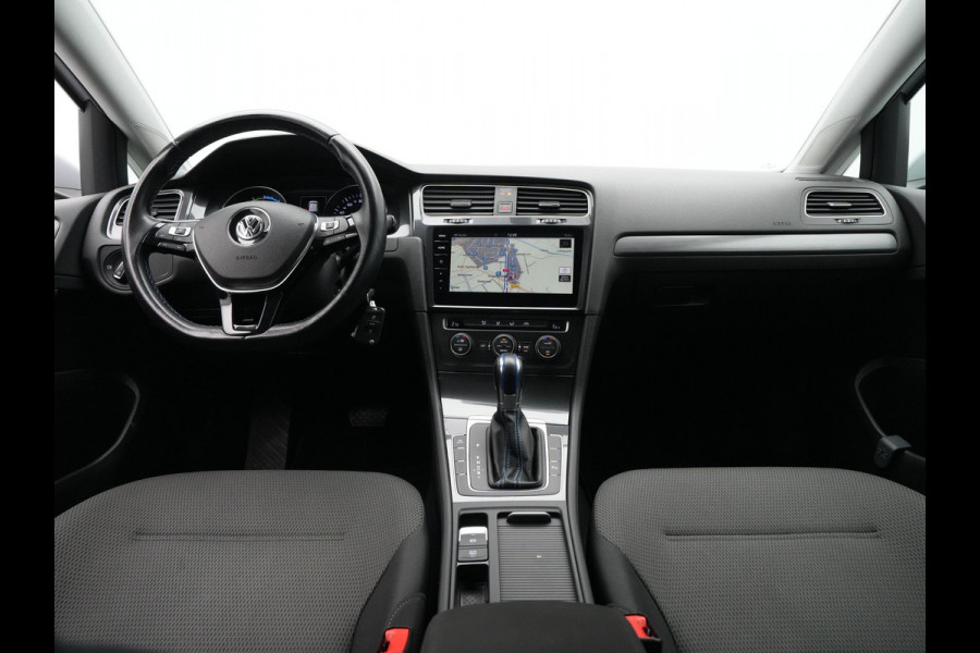 Volkswagen e-Golf e-Golf 136pk Navigatie Acc Pdc Led Carplay 34 Halsteren