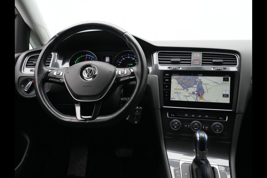 Volkswagen e-Golf e-Golf 136pk Navigatie Acc Pdc Led Carplay 34 Halsteren