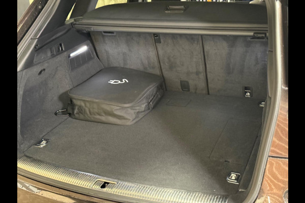 Audi Q5 55 TFSI e quattro Competition | 367 PK | Pano | Leer | Keyless | ACC | Stoelverwarming