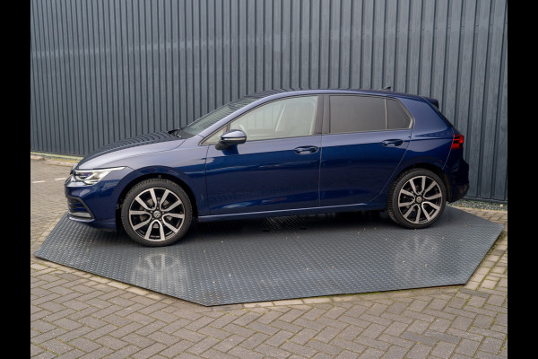 Volkswagen Golf 1.5 TSI Life Business | Keyless | Camera | Stoelverw. | Prijs Rijklaar!!