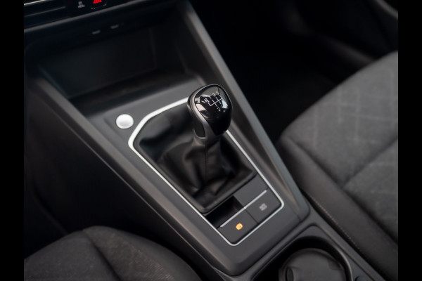 Volkswagen Golf 1.5 TSI Life Business | Keyless | Camera | Stoelverw. | Prijs Rijklaar!!