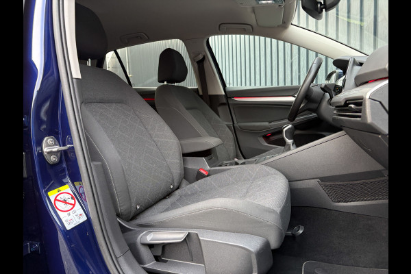 Volkswagen Golf 1.5 TSI Life Business | Keyless | Camera | Stoelverw. | Prijs Rijklaar!!