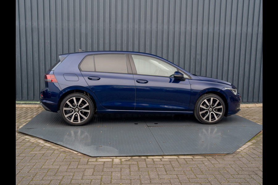 Volkswagen Golf 1.5 TSI Life Business | Keyless | Camera | Stoelverw. | Prijs Rijklaar!!