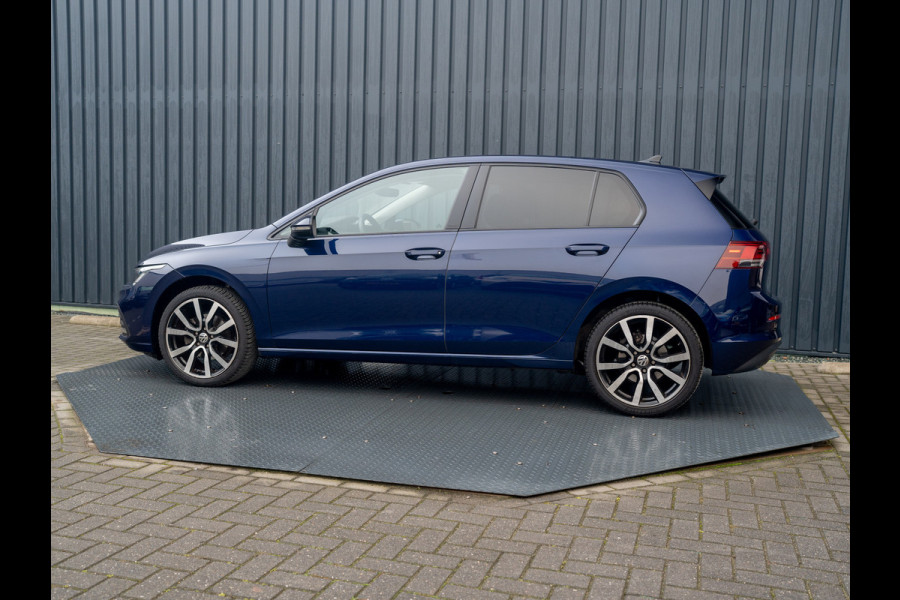 Volkswagen Golf 1.5 TSI Life Business | Keyless | Camera | Stoelverw. | Prijs Rijklaar!!