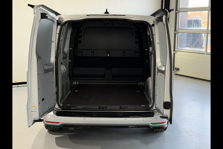 Volkswagen Caddy Cargo 2.0 TDI 1st Edition AUTOM LEDER CAMERA