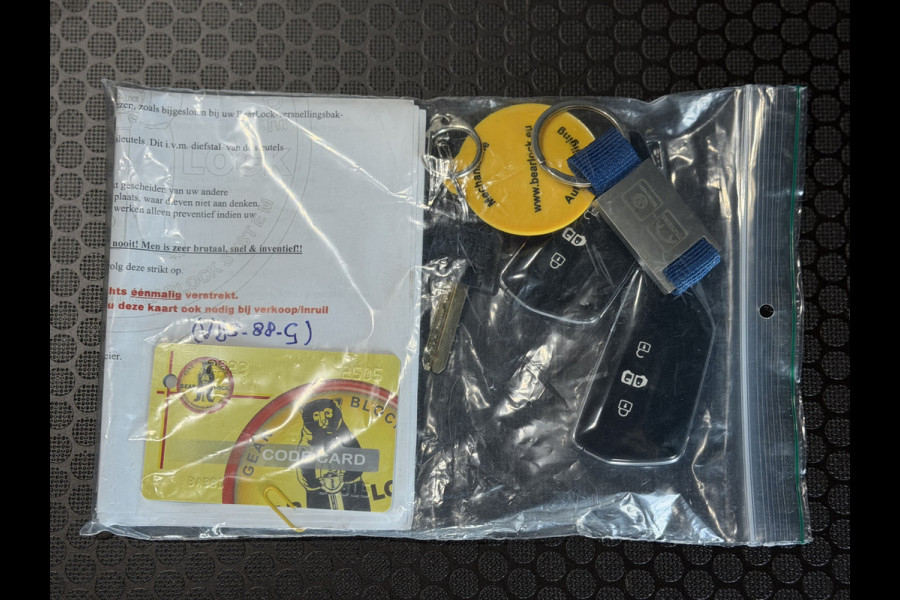 Volkswagen Caddy Cargo 2.0 TDI 1st Edition AUTOM LEDER CAMERA