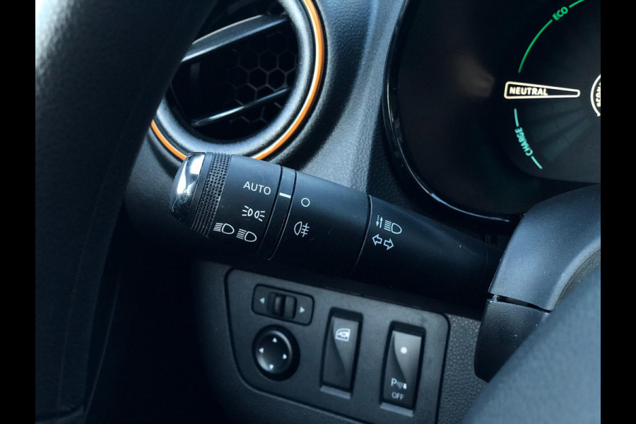 Dacia Spring Comfort Plus (Orange Pack) 27 kWh | Navi, Leder, Airco, Carplay/Android, Cruise, Camera| Dealeronderhouden |