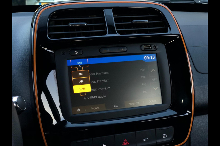 Dacia Spring Comfort Plus (Orange Pack) 27 kWh | Navi, Leder, Airco, Carplay/Android, Cruise, Camera| Dealeronderhouden |