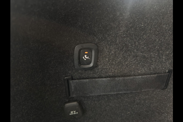 Polestar 2 Long Range Dual Motor Launch Edition 78kWh [ 3-Fase ] {SOH-92%} (INCL-BTW) *PANO | LEATHER | NAVI-FULLMAP | FULL-LED | BLIND-SPOT | KEYLESS | LANE-ASSIST | DIGI-COCKPIT | CARPLAY | DAB+ | HEATED-COMFORTSEATS | ECC | MEMORY-PACK | PDC | 20''ALU*