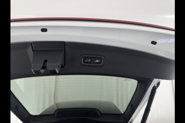 Polestar 2 Long Range Dual Motor Launch Edition 78kWh [ 3-Fase ] {SOH-92%} (INCL-BTW) *PANO | LEATHER | NAVI-FULLMAP | FULL-LED | BLIND-SPOT | KEYLESS | LANE-ASSIST | DIGI-COCKPIT | CARPLAY | DAB+ | HEATED-COMFORTSEATS | ECC | MEMORY-PACK | PDC | 20''ALU*