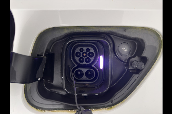 Polestar 2 Long Range Dual Motor Launch Edition 78kWh [ 3-Fase ] {SOH-92%} (INCL-BTW) *PANO | LEATHER | NAVI-FULLMAP | FULL-LED | BLIND-SPOT | KEYLESS | LANE-ASSIST | DIGI-COCKPIT | CARPLAY | DAB+ | HEATED-COMFORTSEATS | ECC | MEMORY-PACK | PDC | 20''ALU*