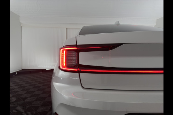 Polestar 2 Long Range Dual Motor Launch Edition 78kWh [ 3-Fase ] {SOH-92%} (INCL-BTW) *PANO | LEATHER | NAVI-FULLMAP | FULL-LED | BLIND-SPOT | KEYLESS | LANE-ASSIST | DIGI-COCKPIT | CARPLAY | DAB+ | HEATED-COMFORTSEATS | ECC | MEMORY-PACK | PDC | 20''ALU*