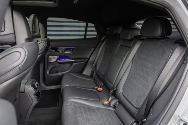 Mercedes-Benz GLC Coupé 300de 4MATIC AMG Line Alpingrau - Luchtvering