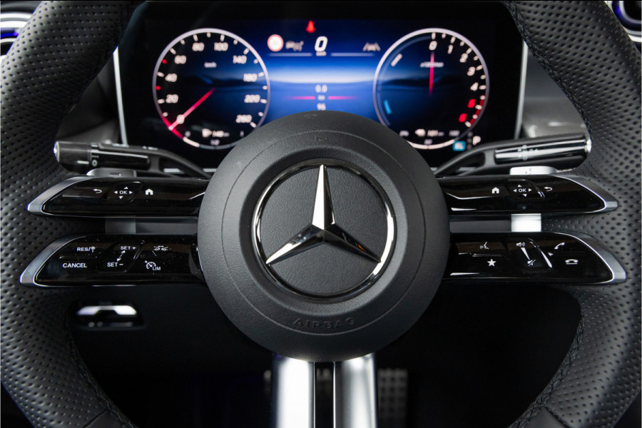 Mercedes-Benz GLC Coupé 300de 4MATIC AMG Line Alpingrau - Luchtvering