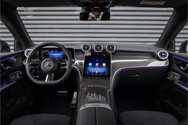 Mercedes-Benz GLC Coupé 300de 4MATIC AMG Line Alpingrau - Luchtvering