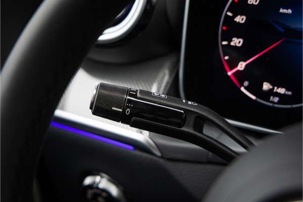 Mercedes-Benz GLC Coupé 300de 4MATIC AMG Line Alpingrau - Luchtvering