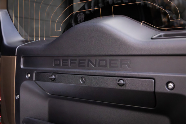 Land Rover Defender 110 3.0 D250 S Grijs kenteken - Standkachel