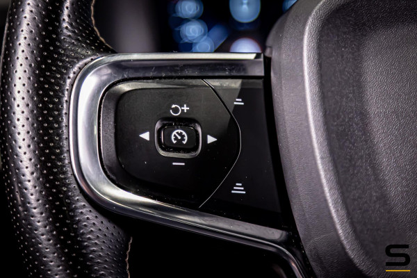 Volvo XC40 1.5 T5 Twin Engine Inscription|Pano|NAP|Trekhaak