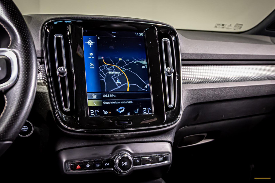 Volvo XC40 1.5 T5 Twin Engine Inscription|Pano|NAP|Trekhaak