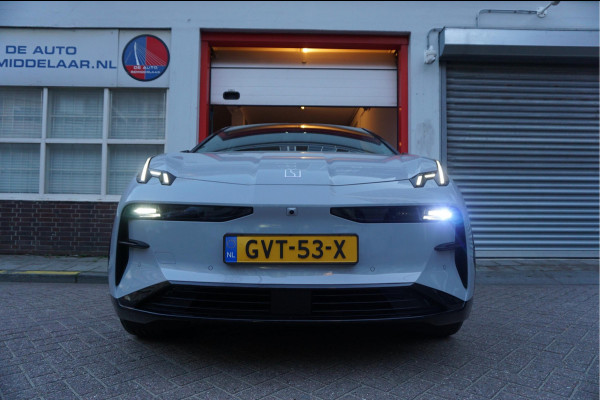 ZEEKR X AWD Privilege 69 kWh | 429pk | 0-100 3.8sec | Full Options | Panoramadak | Head Up Display | Sfeerverlichting | Leer | Electr stoelen + memory + massage + koeling + verwarming