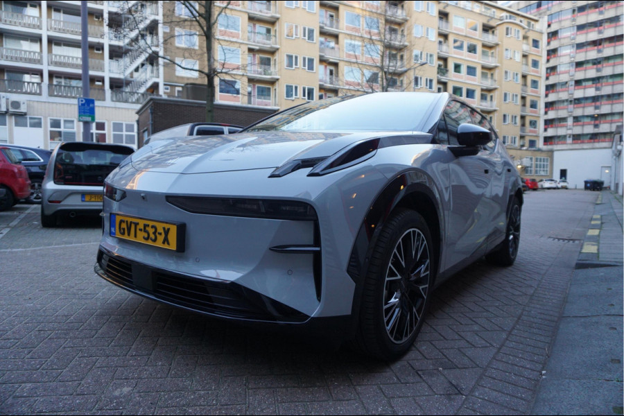 ZEEKR X AWD Privilege 69 kWh | 429pk | 0-100 3.8sec | Full Options | Panoramadak | Head Up Display | Sfeerverlichting | Leer | Electr stoelen + memory + massage + koeling + verwarming