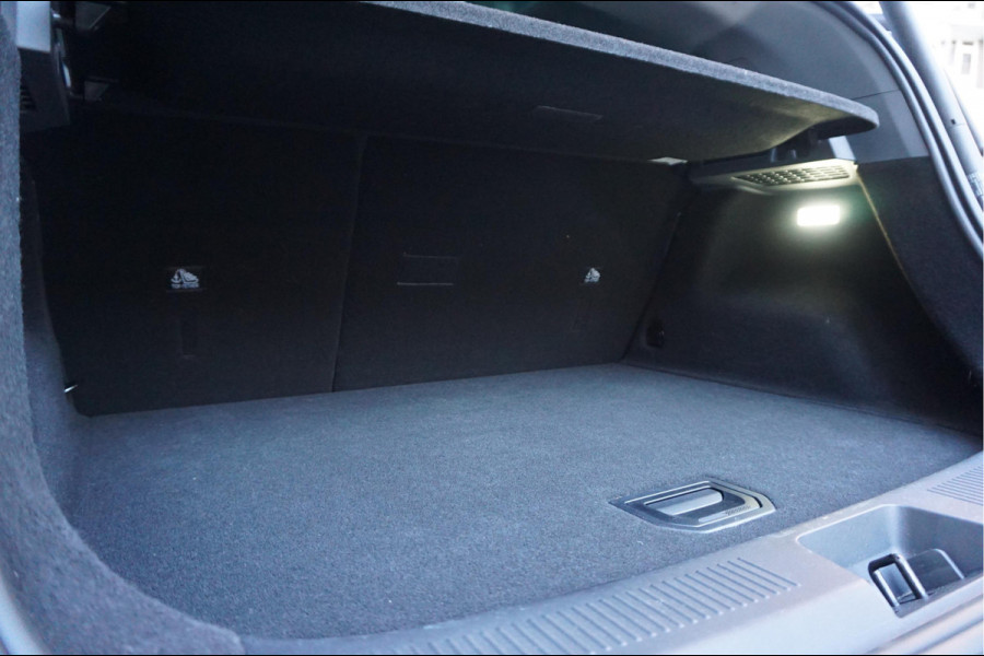 ZEEKR X AWD Privilege 69 kWh | 429pk | 0-100 3.8sec | Full Options | Panoramadak | Head Up Display | Sfeerverlichting | Leer | Electr stoelen + memory + massage + koeling + verwarming