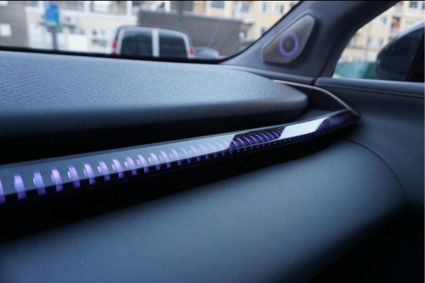 ZEEKR X AWD Privilege 69 kWh | 429pk | 0-100 3.8sec | Full Options | Panoramadak | Head Up Display | Sfeerverlichting | Leer | Electr stoelen + memory + massage + koeling + verwarming