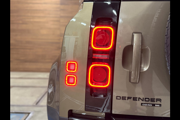 Land Rover Defender 110 2.0 D240 110 SE | Pano | Leer | Trekhaak | Memory | 360° Camera | Meridian | Luchtvering