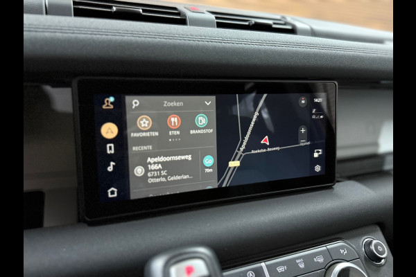 Land Rover Defender 110 2.0 D240 110 SE | Pano | Leer | Trekhaak | Memory | 360° Camera | Meridian | Luchtvering