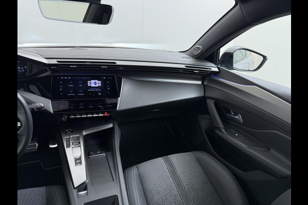 Peugeot 308 1.6 Plug-in Hybrid 225 GT VAN: €33.900,- VOOR: €28.877,- UW EINDEJAARSVOORDEEL: €4.023,- |FOCAL AUDIO | ELEK. ACHTERKLEP| ADAP. CRUISE| 360 CAMERA| DODE HOEK SENSOR|