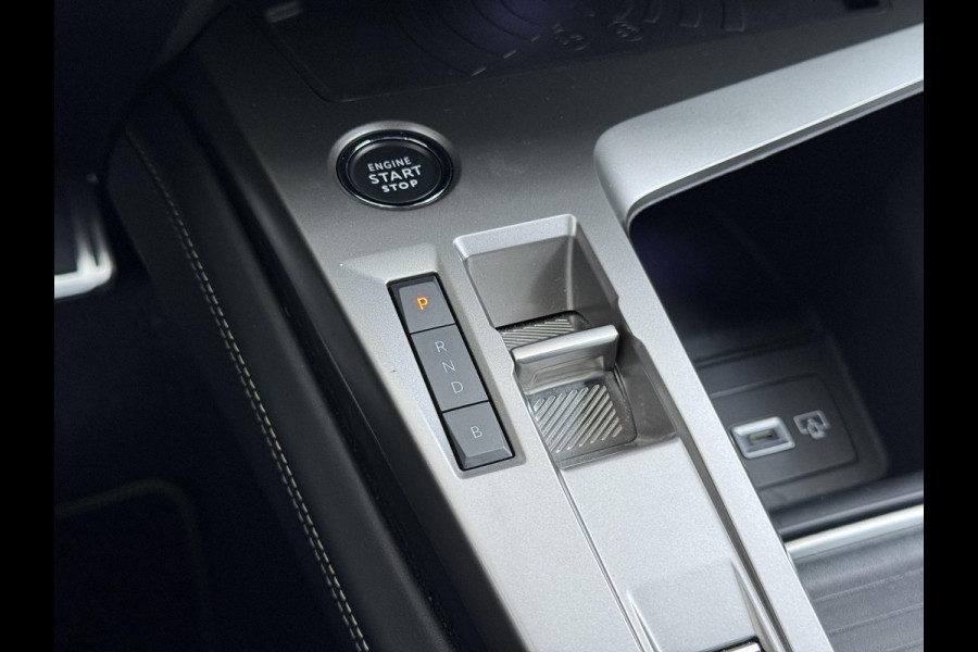 Peugeot 308 1.6 Plug-in Hybrid 225 GT VAN: €33.900,- VOOR: €28.877,- UW EINDEJAARSVOORDEEL: €4.023,- |FOCAL AUDIO | ELEK. ACHTERKLEP| ADAP. CRUISE| 360 CAMERA| DODE HOEK SENSOR|