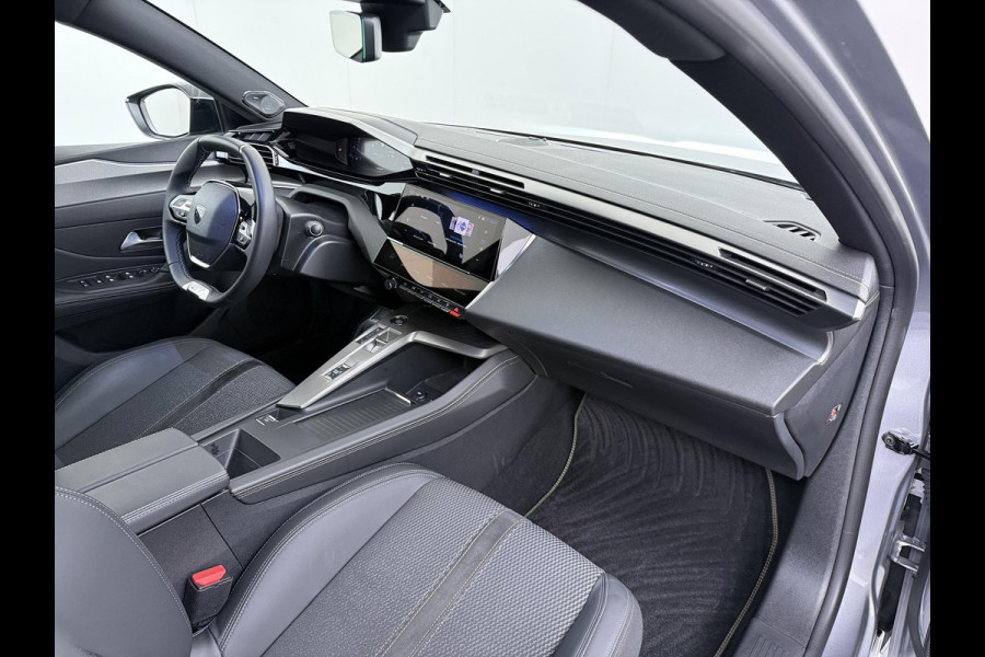 Peugeot 308 1.6 Plug-in Hybrid 225 GT VAN: €33.900,- VOOR: €28.877,- UW EINDEJAARSVOORDEEL: €4.023,- |FOCAL AUDIO | ELEK. ACHTERKLEP| ADAP. CRUISE| 360 CAMERA| DODE HOEK SENSOR|