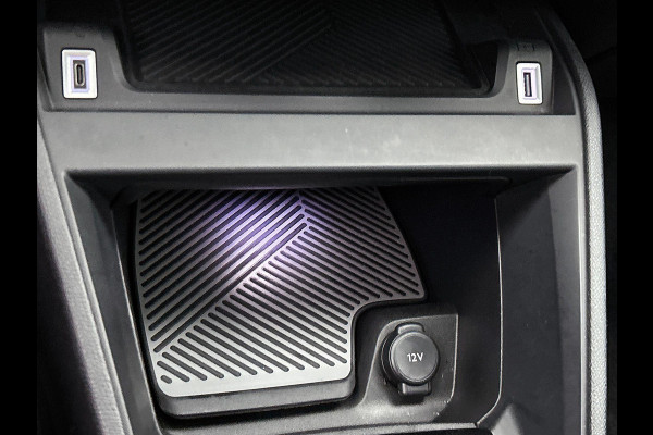 Citroën C4 X 1.2 Puretech Feel Pack CAMERA | HEAD-UP | PRIVACY-GLASS | FULL LED