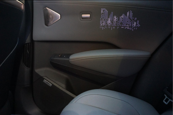 Volvo EX30 ZEEKR X AWD Privilege | 429pk | 0-100 3.8sec | Full Options | Panoramadak | Head Up Display | Sfeerverlichting | Leer | Electr stoelen + memory + massage + koeling + verwarming