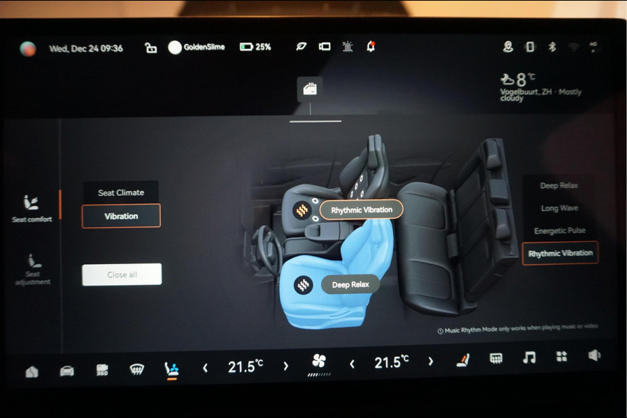 Volvo EX30 ZEEKR X AWD Privilege | 429pk | 0-100 3.8sec | Full Options | Panoramadak | Head Up Display | Sfeerverlichting | Leer | Electr stoelen + memory + massage + koeling + verwarming