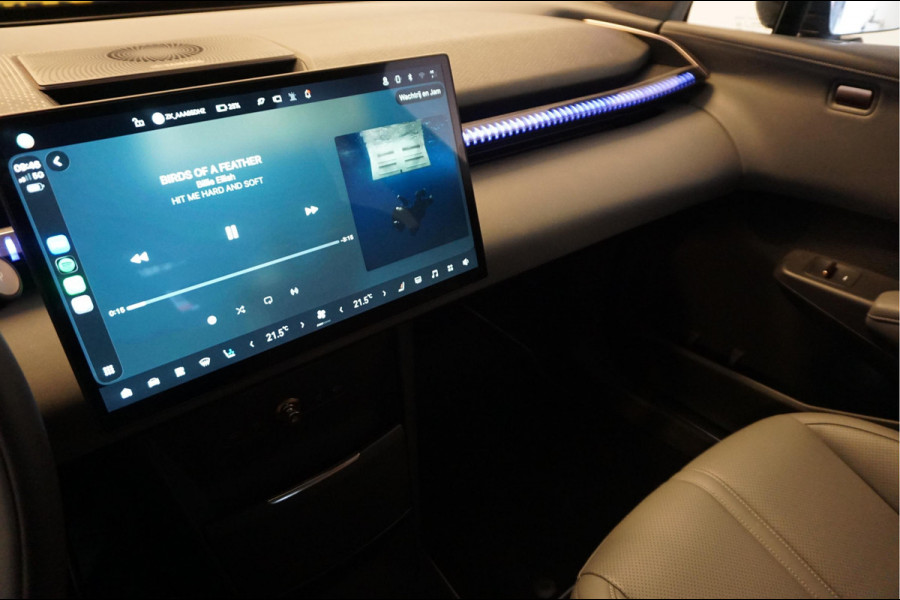 Volvo EX30 ZEEKR X AWD Privilege | 429pk | 0-100 3.8sec | Full Options | Panoramadak | Head Up Display | Sfeerverlichting | Leer | Electr stoelen + memory + massage + koeling + verwarming