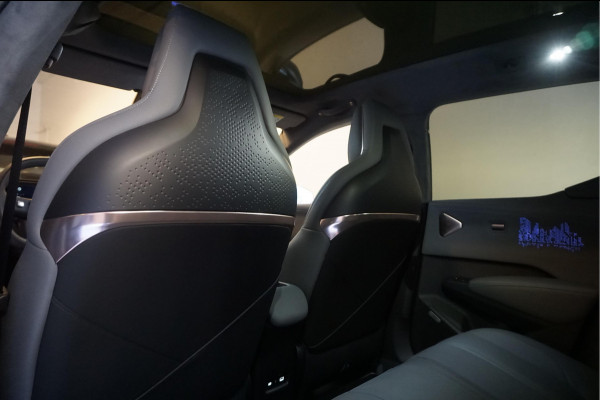 Volvo EX30 ZEEKR X AWD Privilege | 429pk | 0-100 3.8sec | Full Options | Panoramadak | Head Up Display | Sfeerverlichting | Leer | Electr stoelen + memory + massage + koeling + verwarming