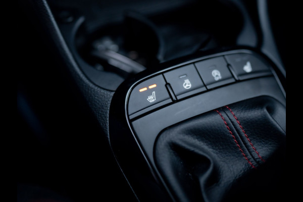 Kia Picanto 1.2 CVVT GT-Line | Stoel & Stuur verw. | Carplay | Keyless | Camera | Prijs Rijklaar!!