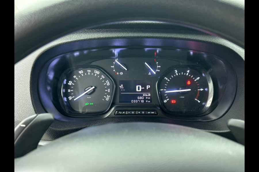 Opel Vivaro 2.0 145 pk L3H1 Edition Automaat Navigatie Cruise control Camera Airco Trekhaak