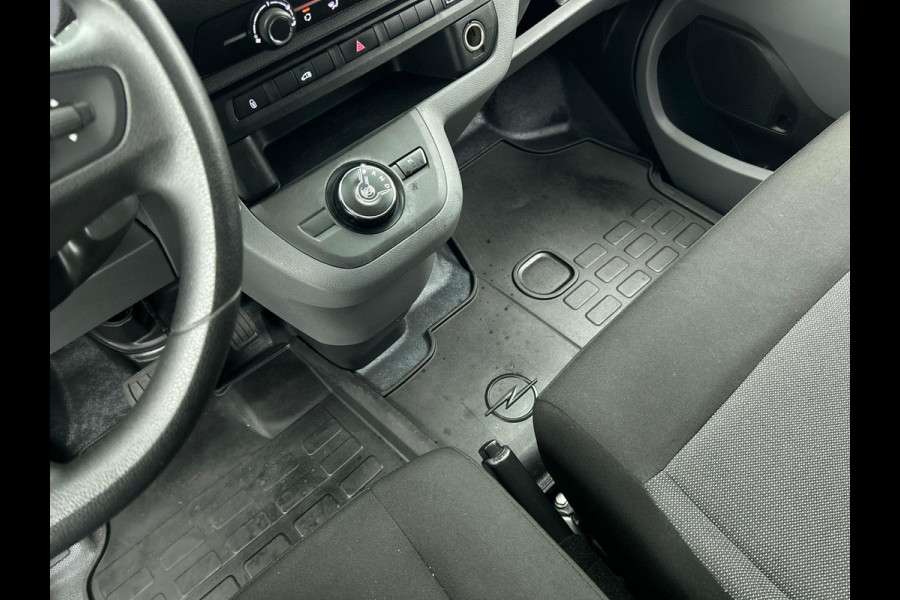 Opel Vivaro 2.0 145 pk L3H1 Edition Automaat Navigatie Cruise control Camera Airco Trekhaak