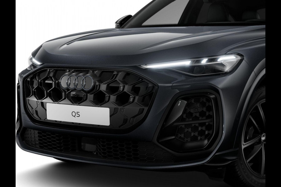 Audi Q5 Sportback S edition Competition e-hybrid 367 pk | Techniekpakket plus | Head-up display | Bang & Olufsen 3D | Glazen panoramadak |