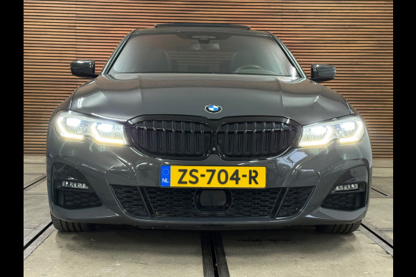 BMW 3-serie 330i High Executive Edition | M-Pakket | Pano | HUD | 360° Camera | 20' inch | Adaptive Cruise Control | Harman/Kardon