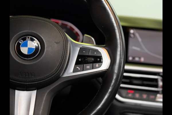 BMW 3-serie 330i High Executive Edition | M-Pakket | Pano | HUD | 360° Camera | 20' inch | Adaptive Cruise Control | Harman/Kardon