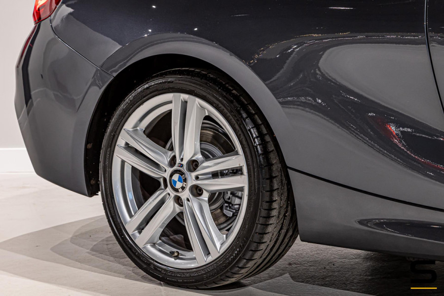 BMW 2 Serie Cabrio 218i High Executive|NAP|Leder|Dealer ond|