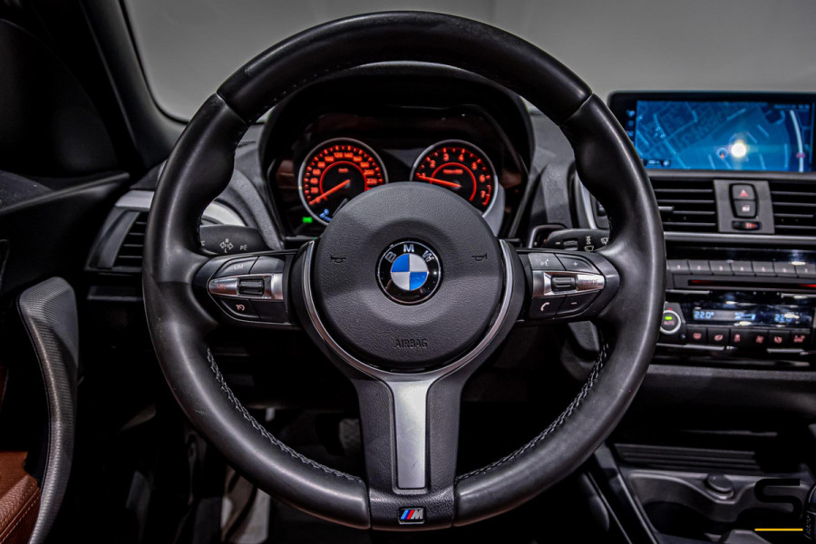 BMW 2 Serie Cabrio 218i High Executive|NAP|Leder|Dealer ond|